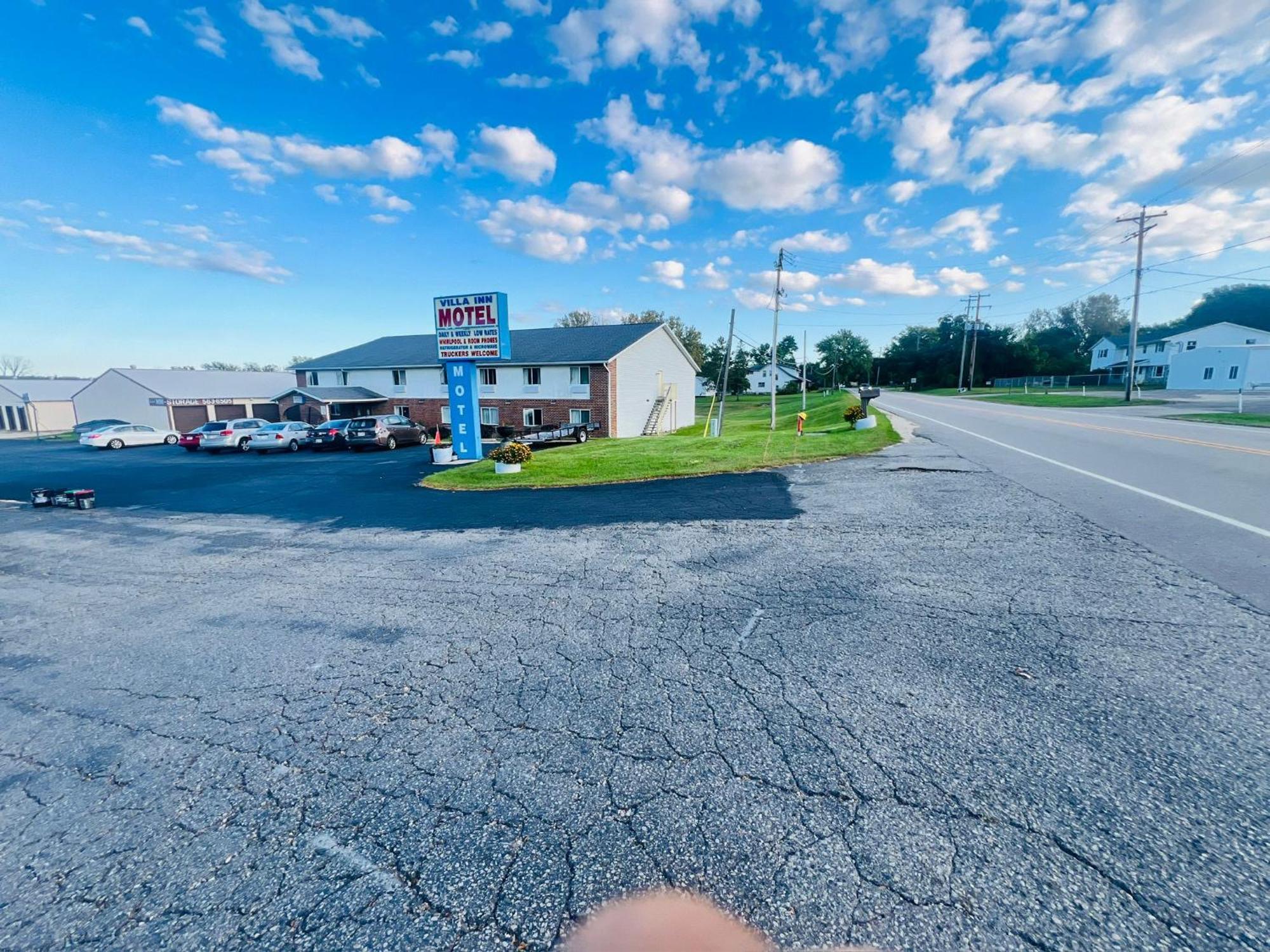 Villa Inn Motel Near Hwy 12 Wi Capital O Fort Atkinson ภายนอก รูปภาพ
