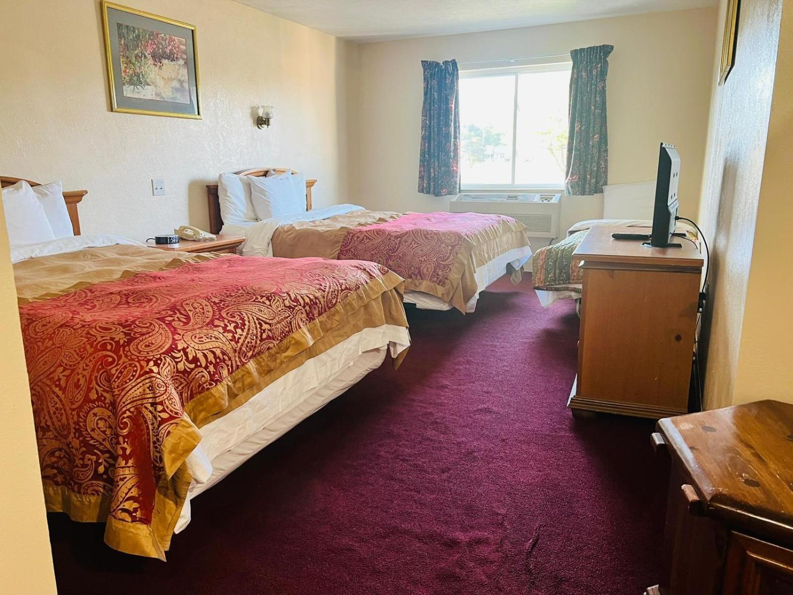 Villa Inn Motel Near Hwy 12 Wi Capital O Fort Atkinson ภายนอก รูปภาพ