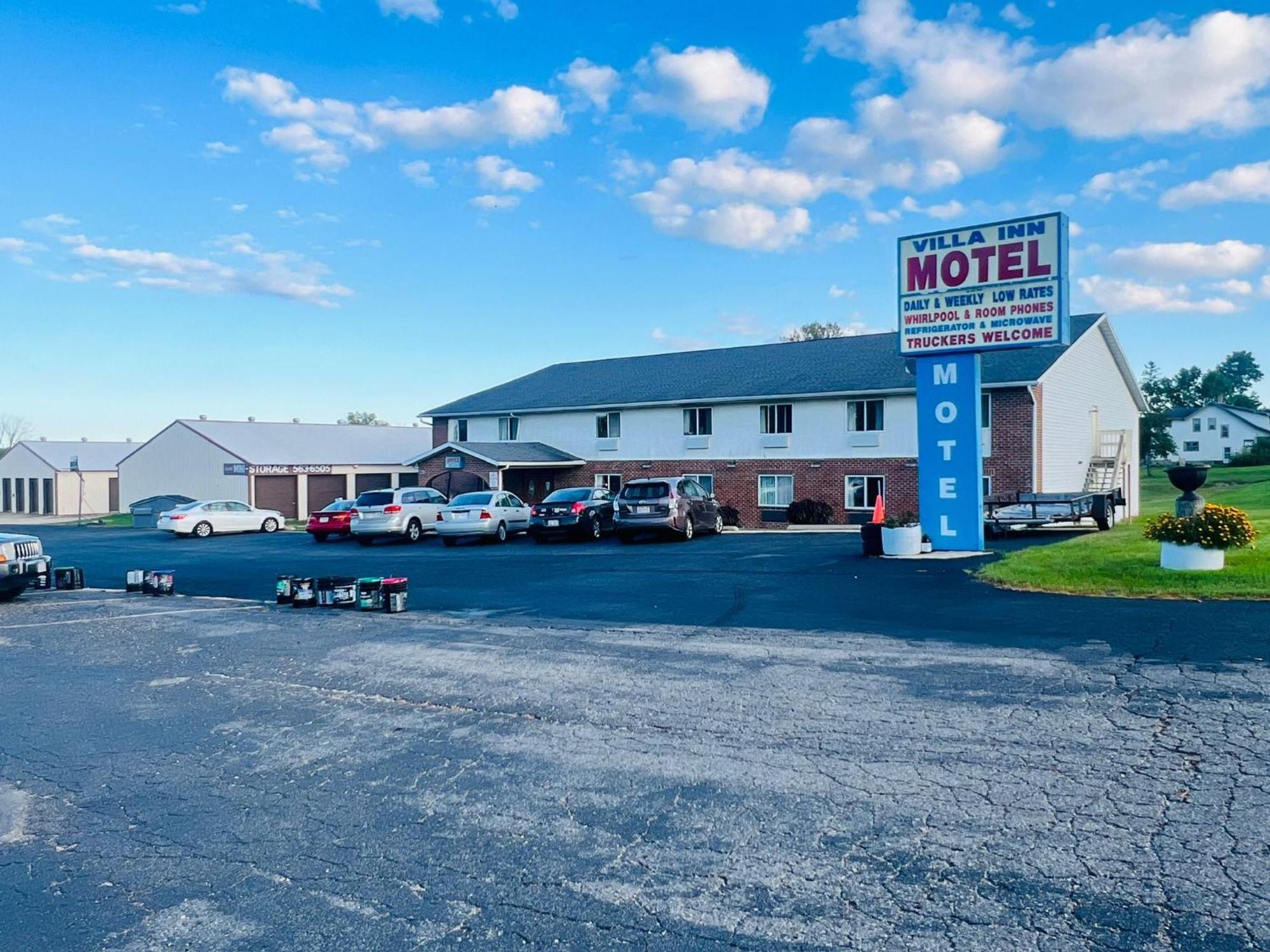 Villa Inn Motel Near Hwy 12 Wi Capital O Fort Atkinson ภายนอก รูปภาพ